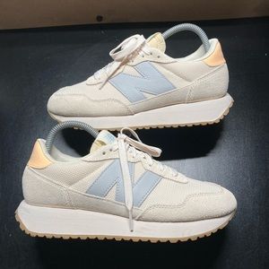 New Balance 237 sneakers